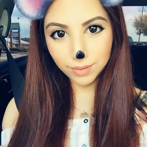 Meet your Posher, Oralia